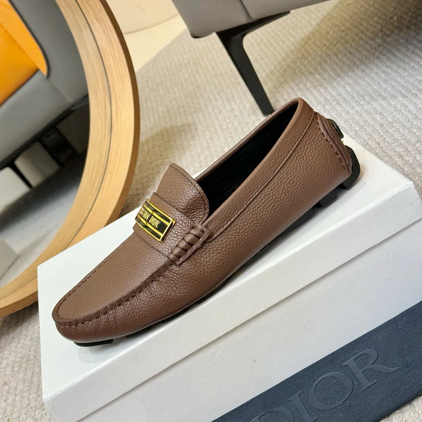 Men's clothing and shoes 💰420! (Yangli) Quality DIOR [Dior’s latest arrival] real auction hot-selling Doudou shoes 🔍DIOR) new Doudou shoes 👍Belgian designer Martin Margiela serves as Gucci shoe designer y full of charm, luxury style gentleman upper: imported cowhide, lining with spring sweat-absorbent first-layer sheepskin. Outsole Brand outsole, the last stitching on the bottom will never come off; equipped with classic Gucci exquisite hardware C D buckle💋The whole pair of shoes is fashionable and casual without losing high-end style; standard 38-46